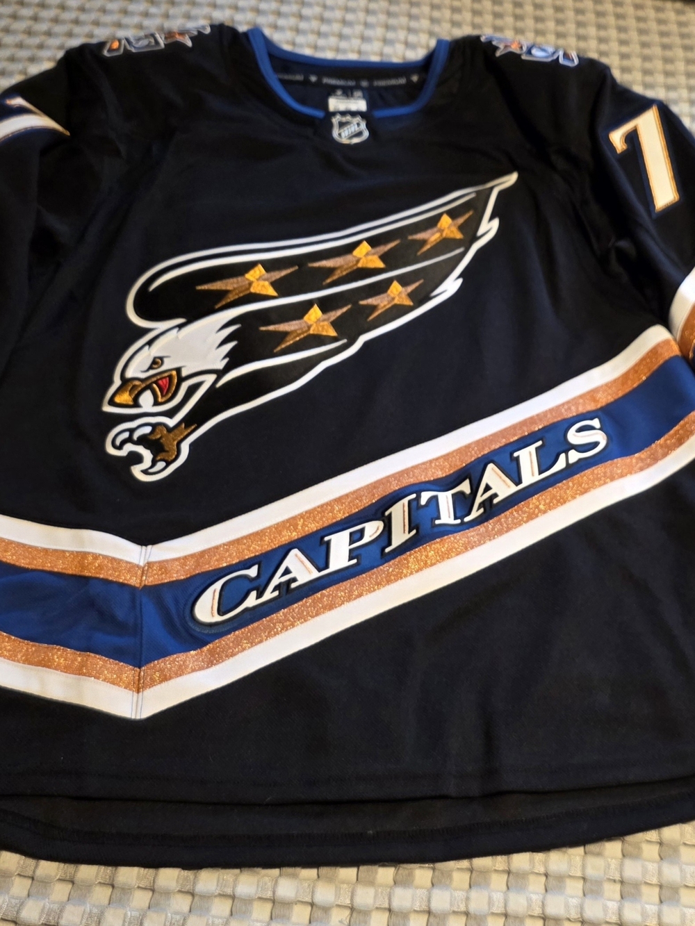 Washington Capitals Reverse Retro Premium 2.0 Oshie #77